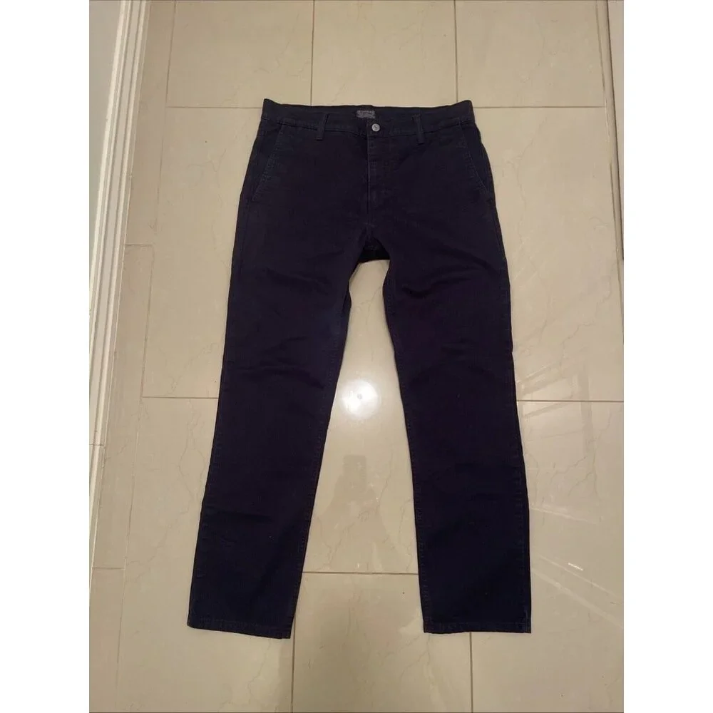 Levi Men's White Tab Slim Fit Trouser Jean Pants Tapered Leg, 33x30 Navy Blue